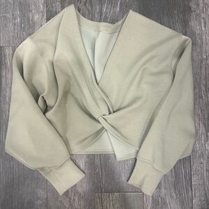 Reversible light green sweater/pullover lululemon size small